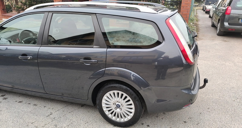 Ford Focus cena 16999 przebieg: 188000, rok produkcji 2010 z Suwałki małe 667
